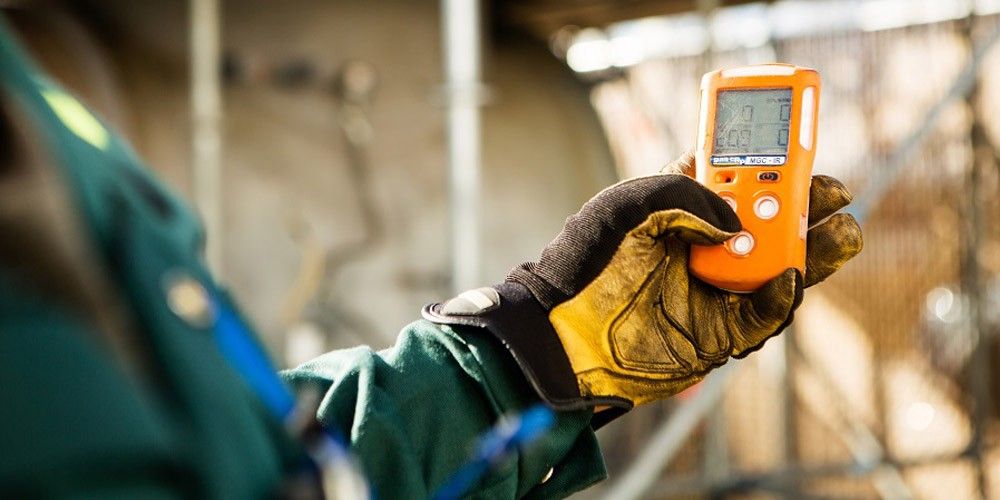Industrial Gas Detection Systems: Smart Technologies, Applications, and Safety Considerations Across Industries