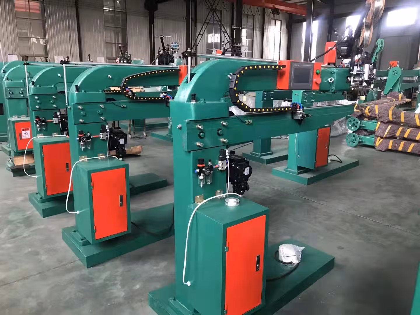 Box Stitching Machines Explained: Corrugated, Carton, and Industrial Stitching Guide